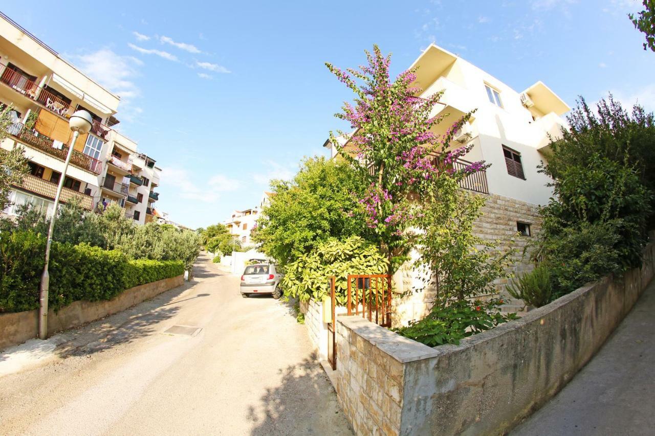 Apartments And Rooms Zvjezdana Đảo Hvar Ngoại thất bức ảnh